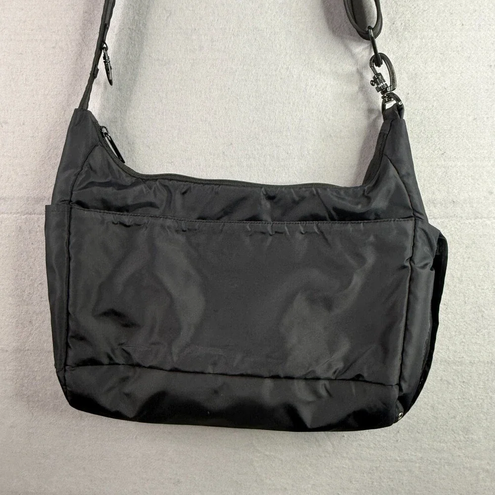 Pacsafe Citysafe 200 G2 Crossbody Bag Black Nylon RFID Safe Anti-Theft Travel - Picture 9 of 15